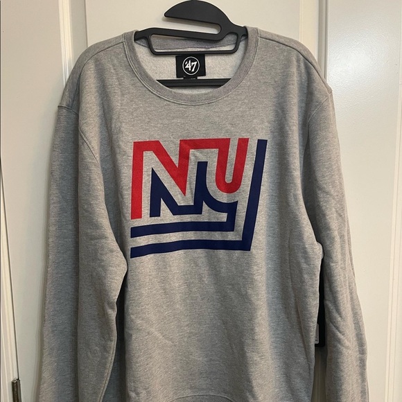 New York Giants Legacy Crewneck Sweatshirt - Picture 1 of 5